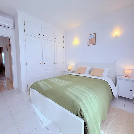 Casita 9 Αλμπουφέιρα